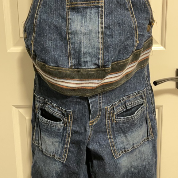 Overall - Picture 2 of 7
